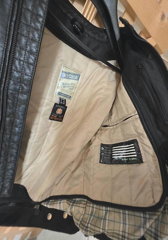Giacche: RICHA VINTAGE JACKE – Usato da Dierikon venduto da fel_kt9h 4