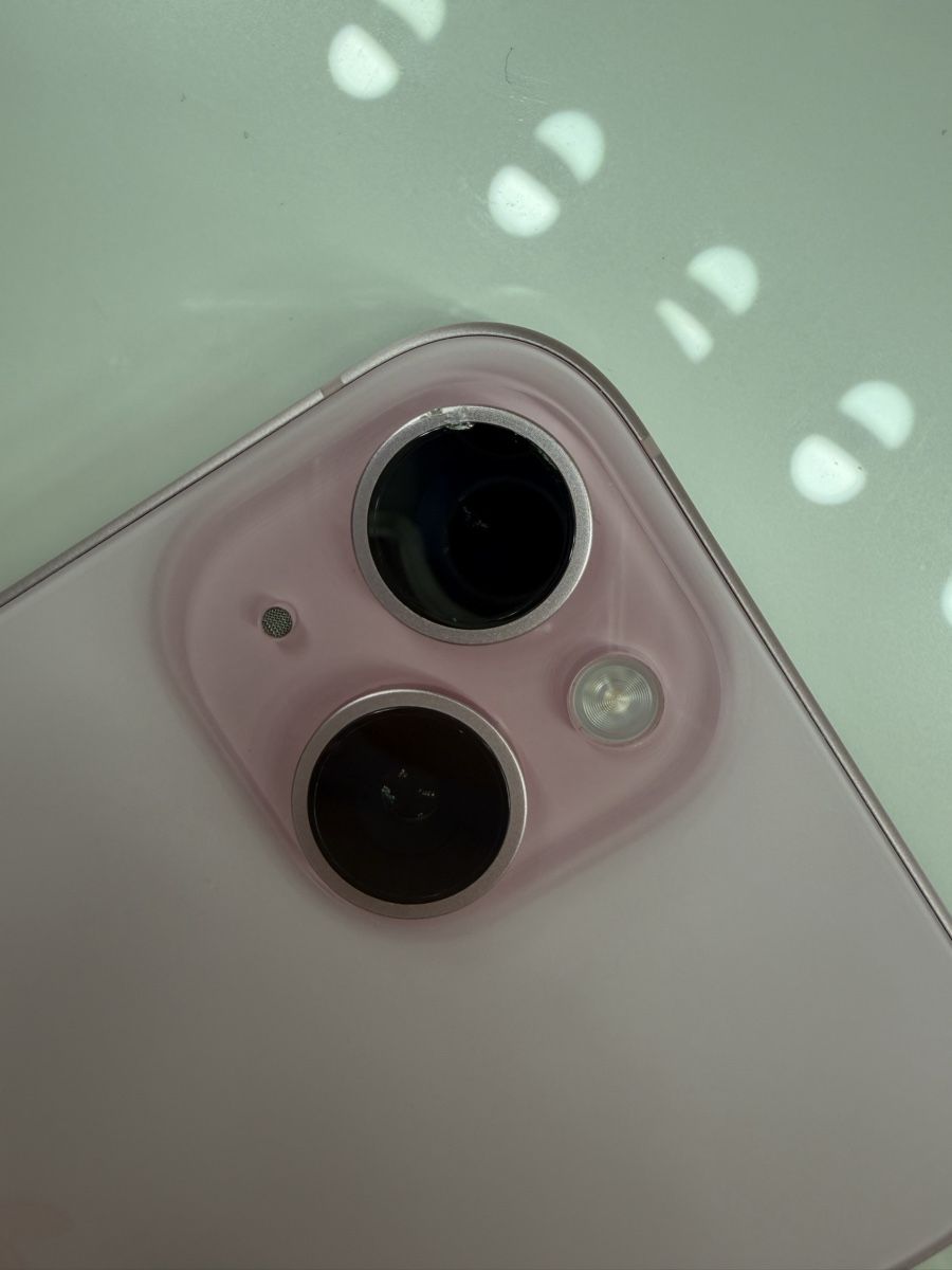Apple Telefoni cellulari / Smartphones: Iphone 15 rosa 128GB – Usato da Volketswil venduto da liz_8ytr 5