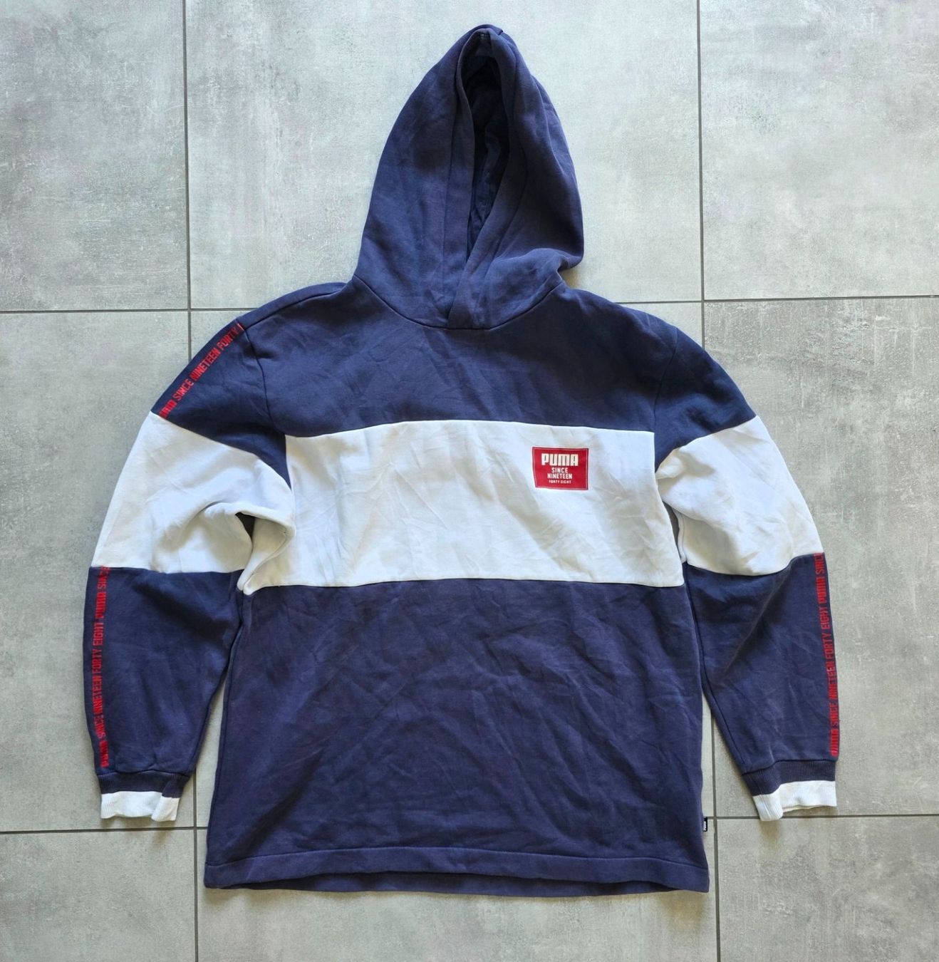 Puma Maglioni & Felpe: Puma Kapuzenpullover blau weiss Grösse M – Usato da Bern venduto da Tommy.Z
