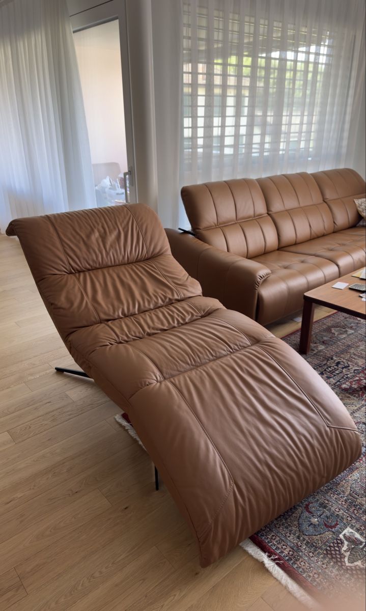 Sedie a sdraio: Himolla SLEEPOLY 2801 Relaxliege mit Echtleder – Usato da Romanshorn venduto da msa_rb2h