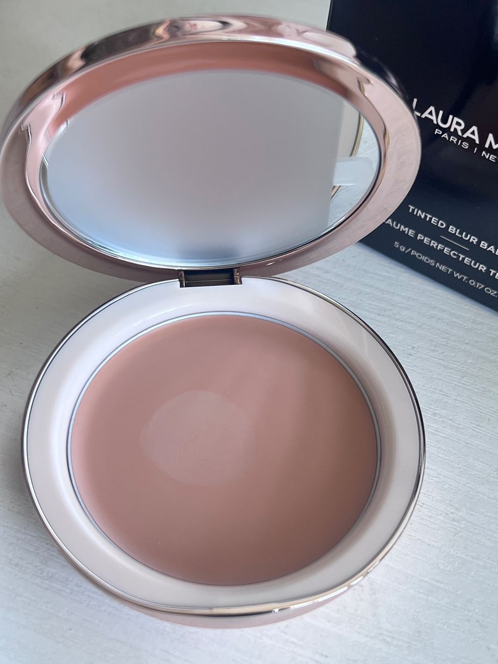 Make-up: LAURA MERCIER TINTED BLUR BALM - 02 – Nuovo (secondo la descrizione) da Effretikon venduto da YaMn 5