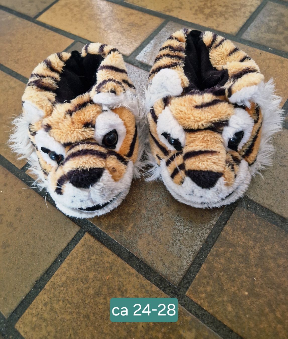 Scarpe per ragazzi: Kuschelfinken Tiger 24-28 – Usato da Stüsslingen venduto da white_angel86