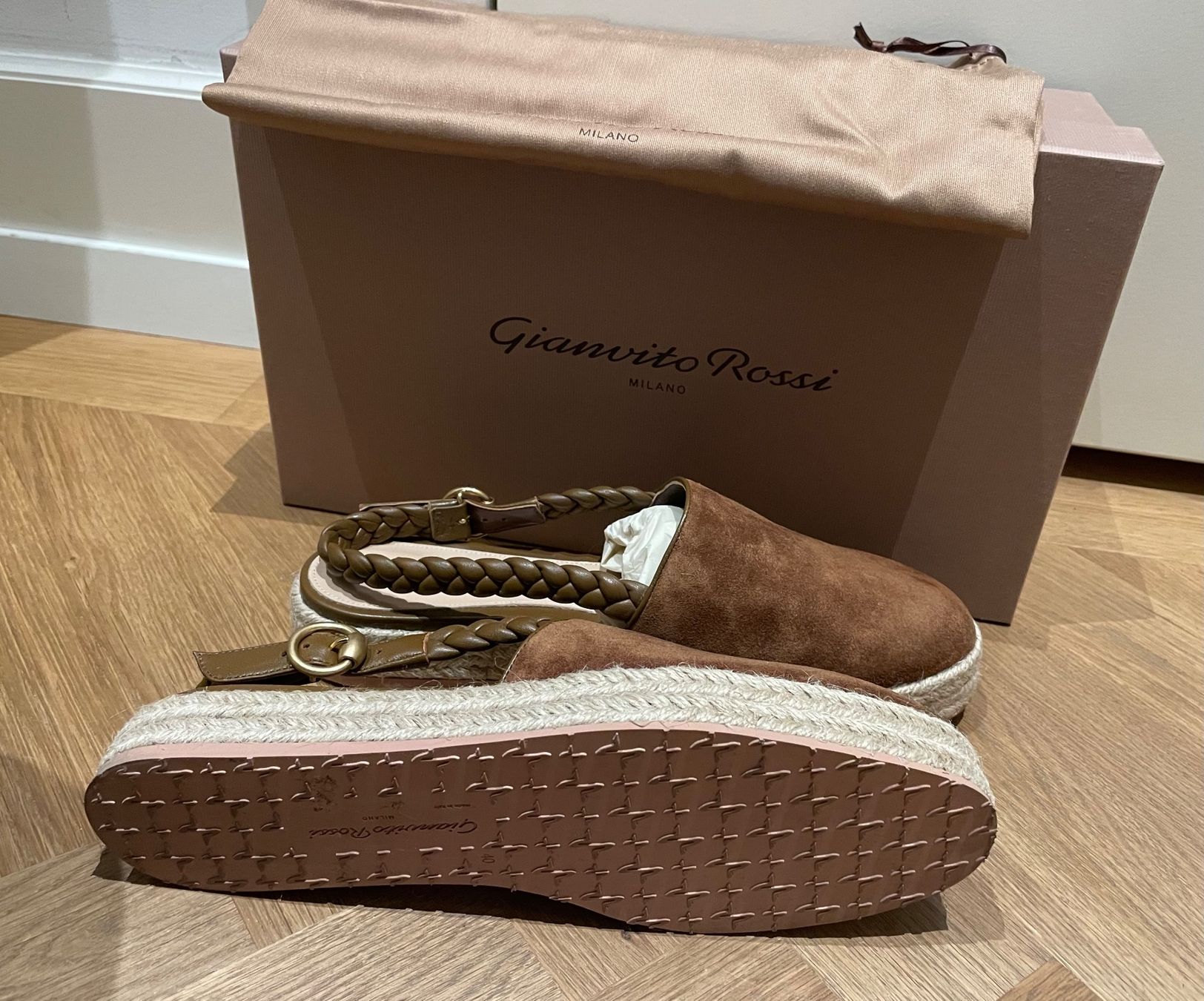 Gianvito Rossi Damenschuhe: GIANVITO ROSSI Toledo Texas Suede Slingback Espadrilles – Neu (gemäss Beschreibung) aus Zürich von Sarazrh 2
