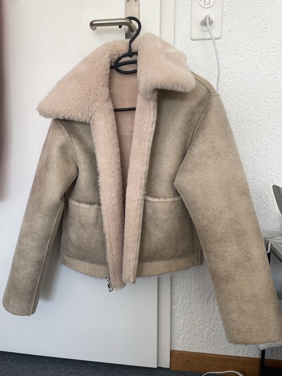 Giacche: Damen Jacke Teddy Lammfell Optik Beige Grösse S – Usato da Boniswil venduto da sin_wh8w 1