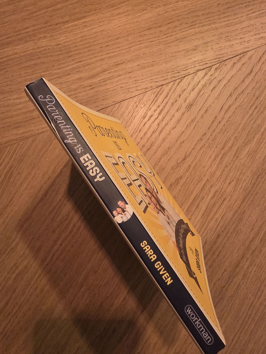Libri: Parenting is Easy: Sara Given's Hilarious Guidebook – Usato da Zürich venduto da Dani.M6 4