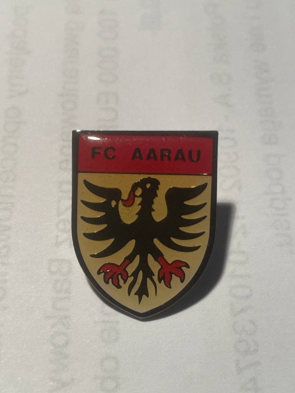 Placchette & Badge: 2. FC Aarau Pin – Usato da Luzern venduto da Irek