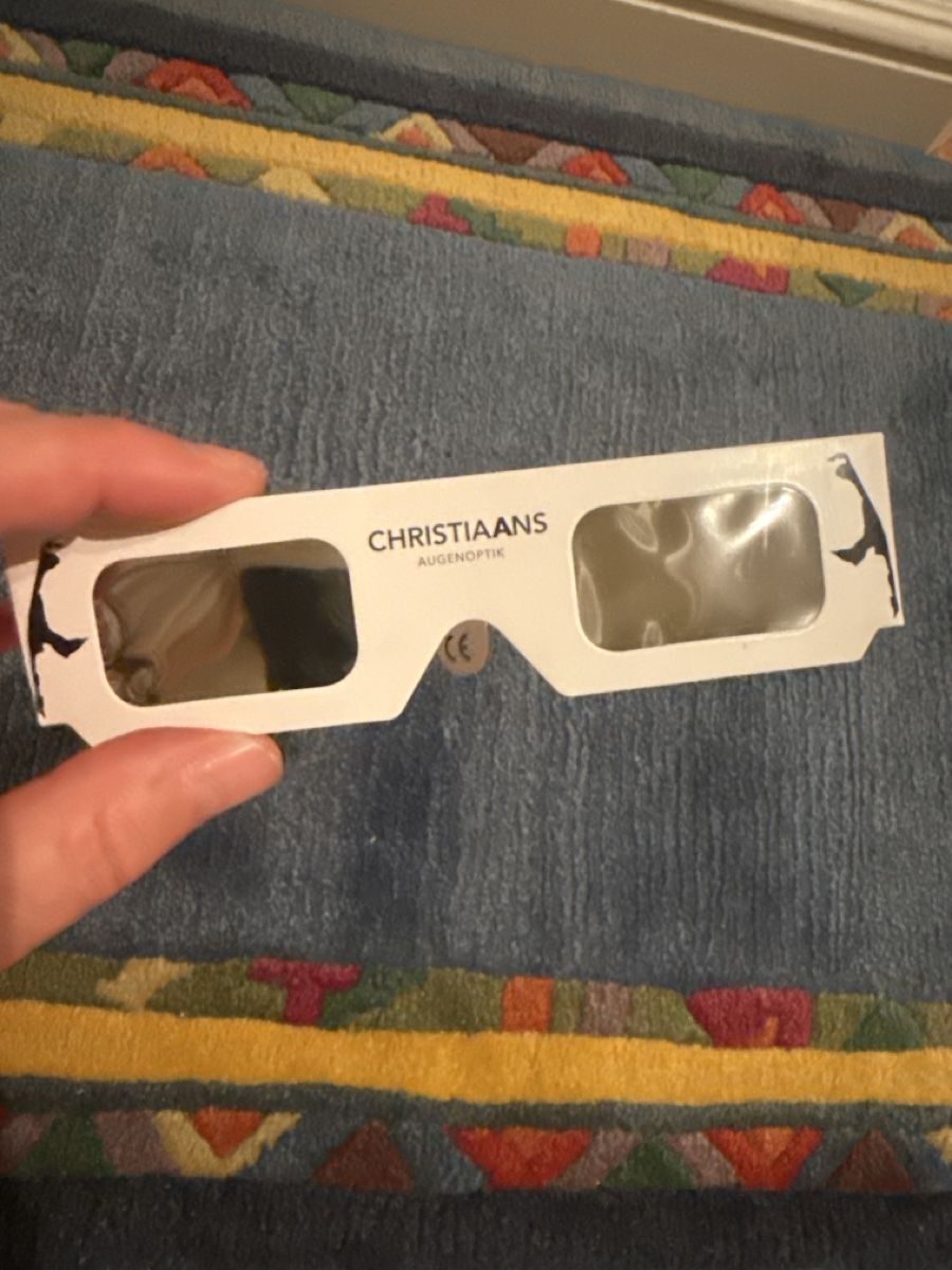 Lunettes & Verres: Lunettes éclipse/ Sonnenfinsternis Brille – Neuf avec emballage d'origine à Noville par Marnie02