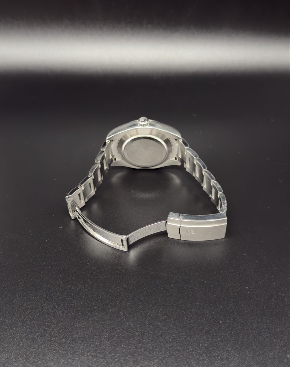 Rolex Orologi: Rolex Airking 40mm 116900 CH-Fullset – Usato da Brugg AG venduto da Wristdeal 3