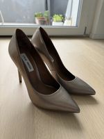 Steve Madden Pumps, Gr. 37.5, Gold - Eleganter Look!