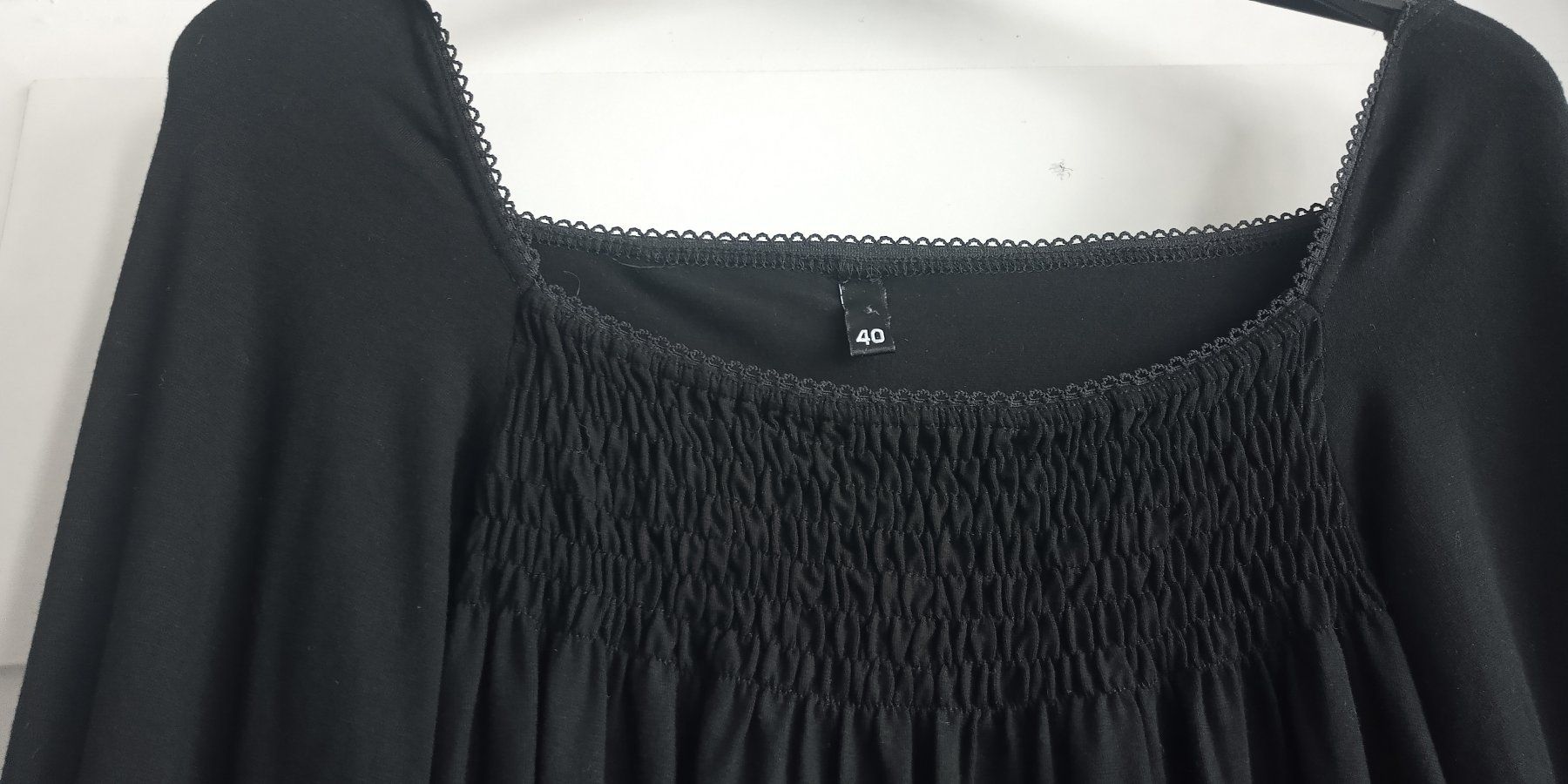 H&M T-shirt: NEU H&M Divided Jersey Langarm Shirt gerafft 40 – Nuovo (secondo la descrizione) da St. Gallen venduto da Hereplaysmusic 3
