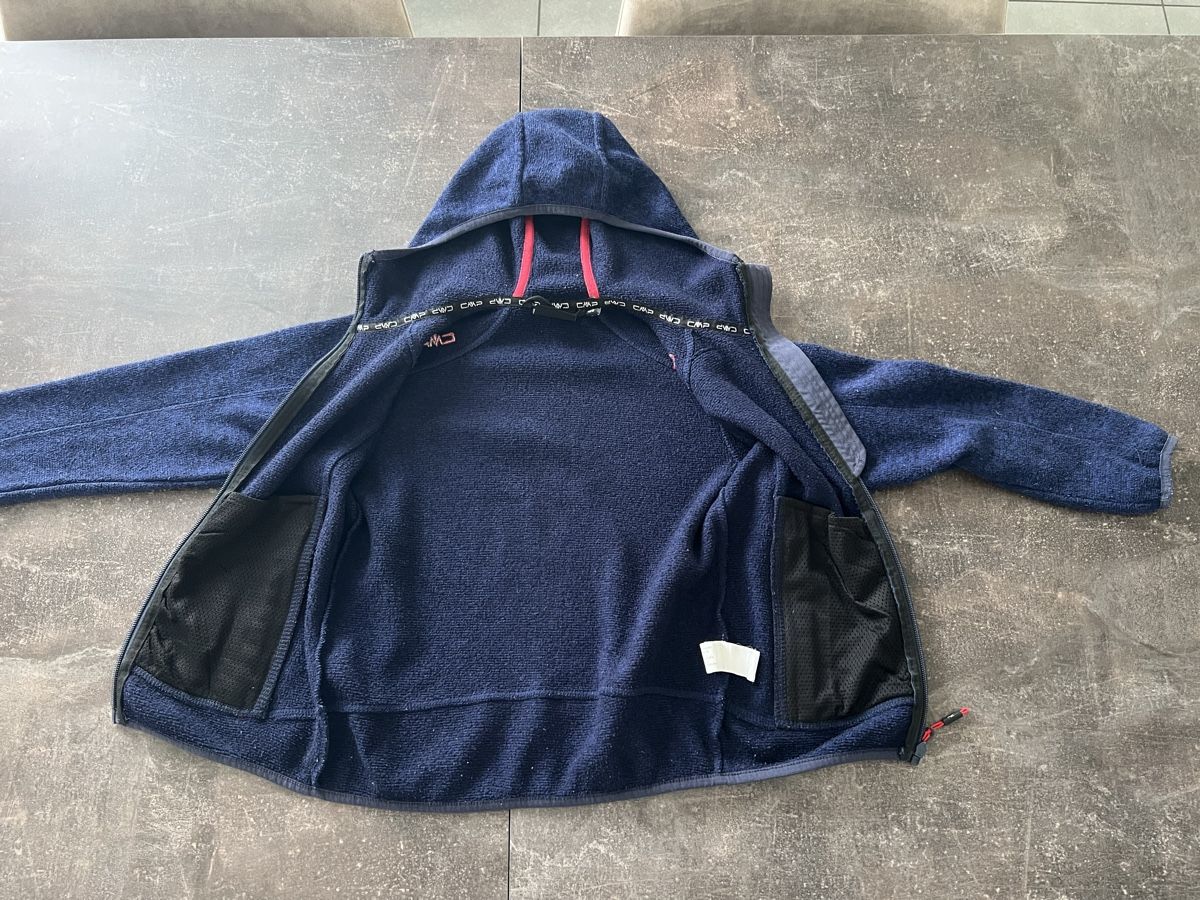 CMP Vestes & Manteaux: Fleecejacke CMP, Grösse 128 – D'occasion à Wangen b. Olten par Molinker 3