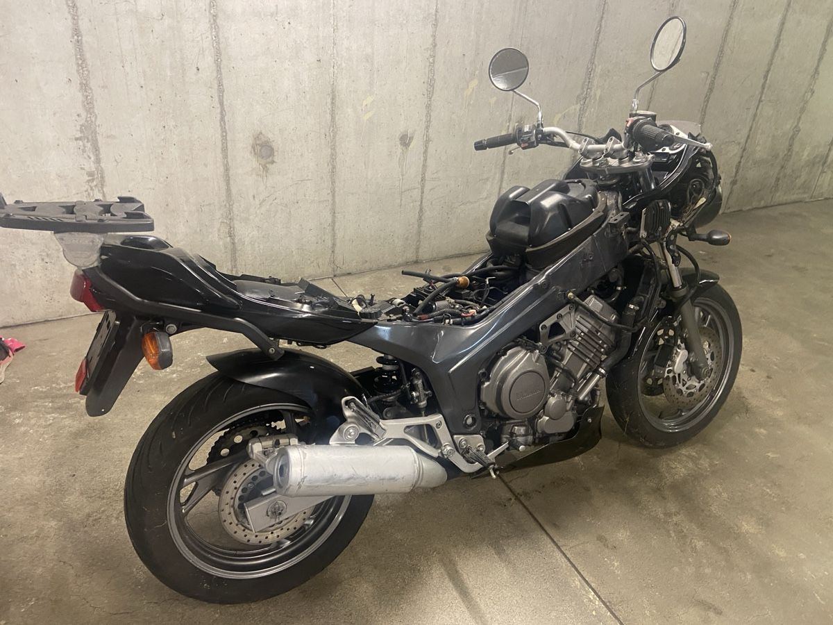 Yamaha Touring: Yamaha TDM 850 – Defekt aus Ottenbach von Micks 4