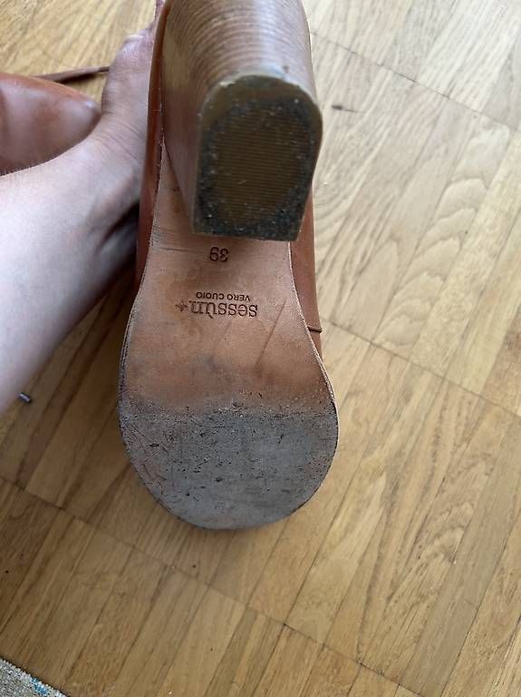 Damenschuhe: Chaussures bottines cuir Sessun t39 – Gebraucht aus Nyon von eme_59hs 3
