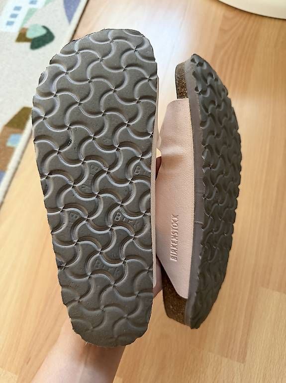 Birkenstock Scarpe da donna: BIRKENSTOCK Arizona Rosa – Usato da Goldach venduto da tab_njk8 3
