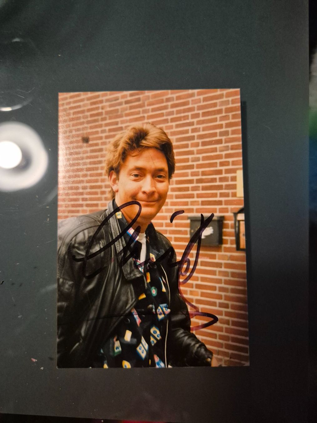 Autografi: Chris Rea Autogramm – Usato da Oberbuchsiten venduto da laffite54