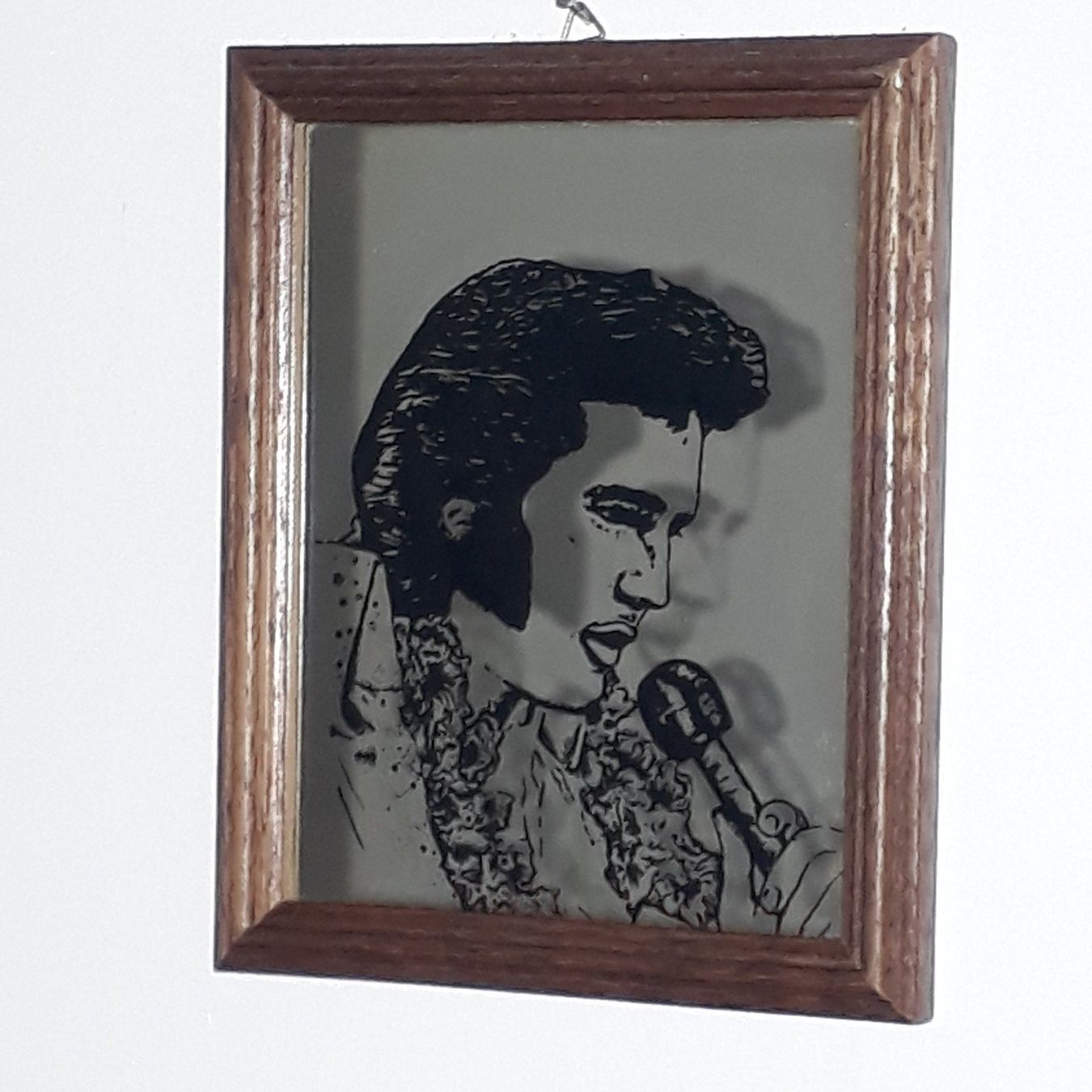 Foto & Immagini: Elvis  Bild / Spiegel – Usato da Schaffhausen venduto da max_c62l