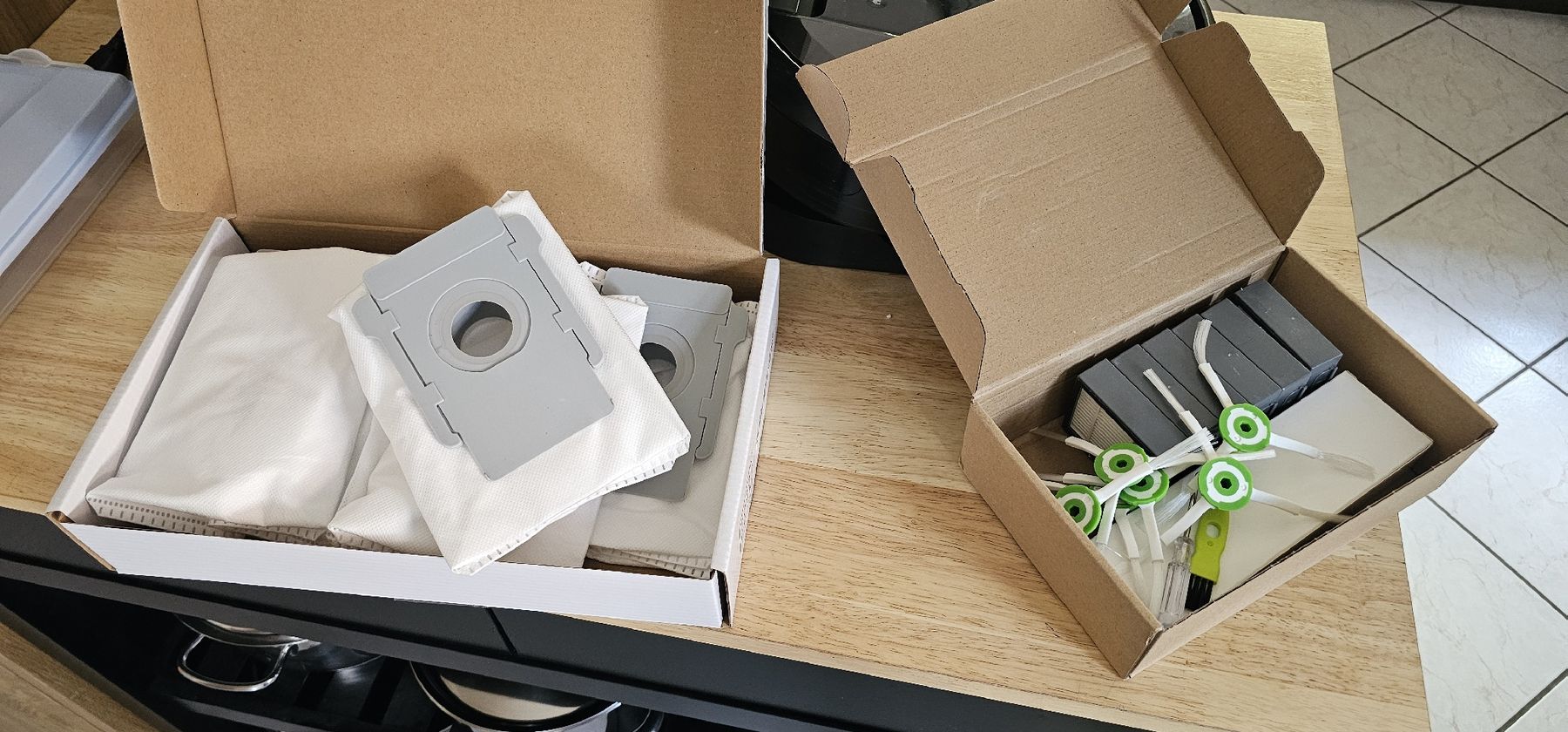 Irobot Aspirapolveri & Accessori: Roomba i7 – Usato da Azmoos venduto da Jadejo 8