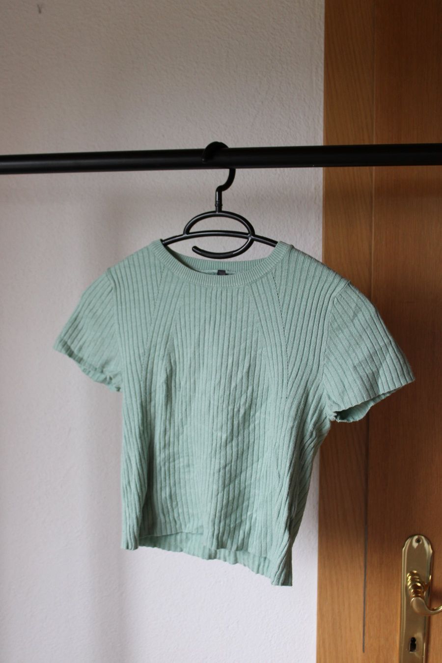 Camicette, T-shirt & Top: Chicorée T-Shirt gerippt hellgrün – Usato da Hombrechtikon venduto da lehnerrr 2