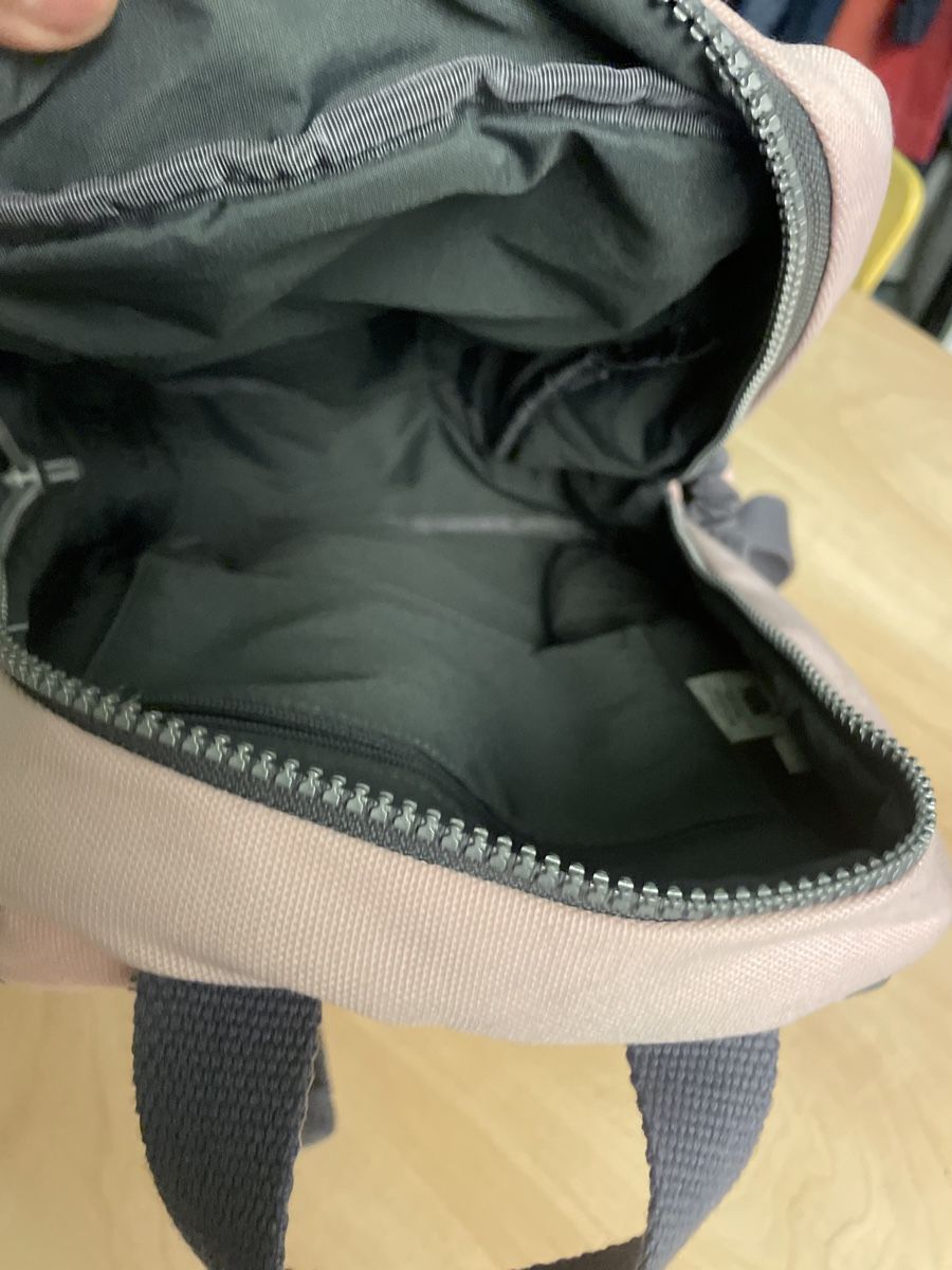 Puma Borse & Zaini: Rosa Puma Rucksack – Usato da Obergerlafingen venduto da cabo4 3