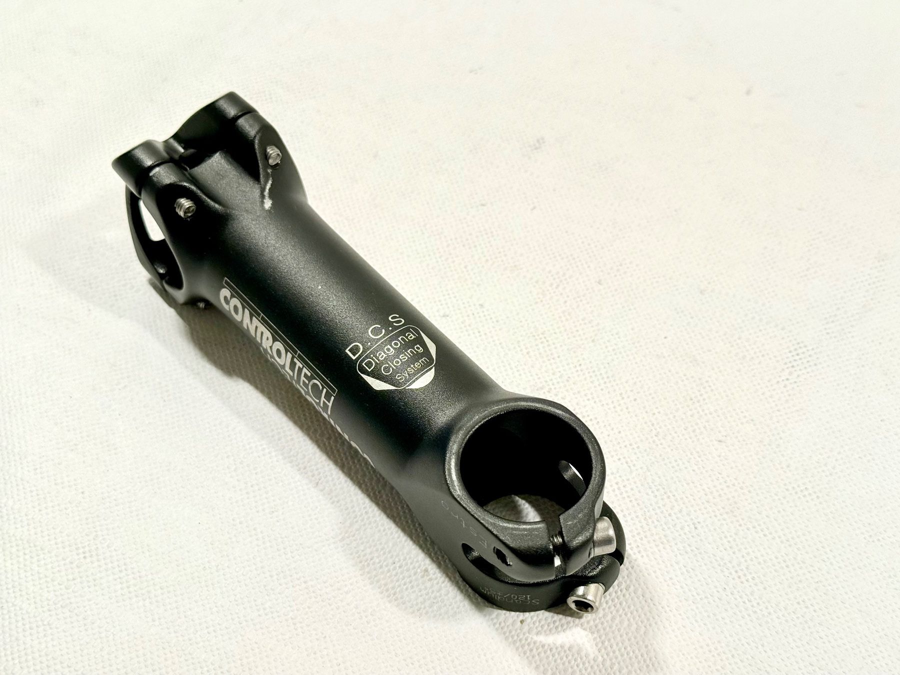 Ritchey Pezzi di ricambio: CONTROLTECH 120mm Ahead Vorbau 1 1/8" / 31.8mm / 2606 – Usato da Luzern venduto da bikeandbeltcom 3
