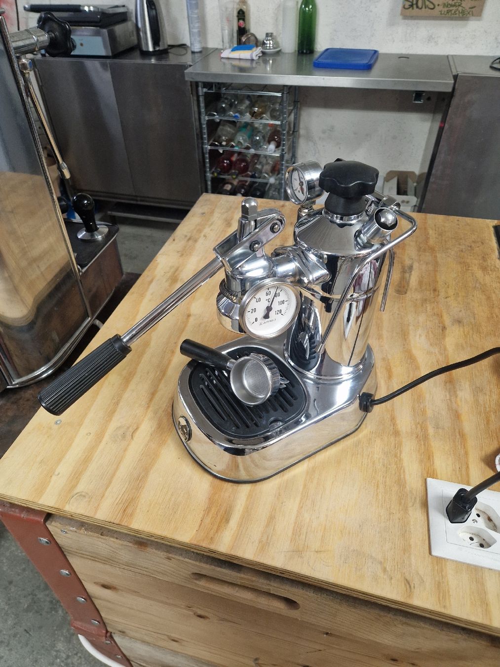 La Pavoni Macchine per caffè & Macchine per espresso: La Pavoni Professional Espressomaschine – Usato da Zürich venduto da noah-s 6