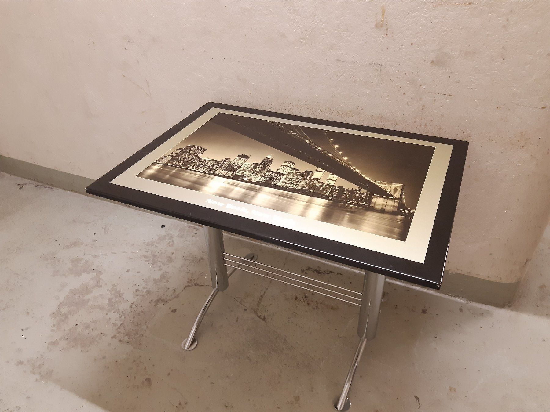Tavoli: Tisch - New York Motiv - Design – Usato da Seftigen venduto da tom713 1