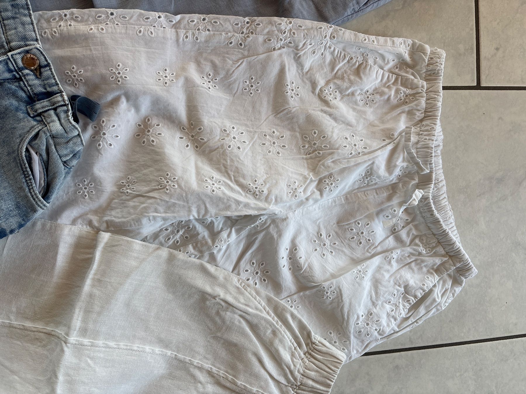 Lotti & Set di vestiti: Sommerhosen  Set  Grösse 152 – Usato da Nottwil venduto da wasserlufterde 2