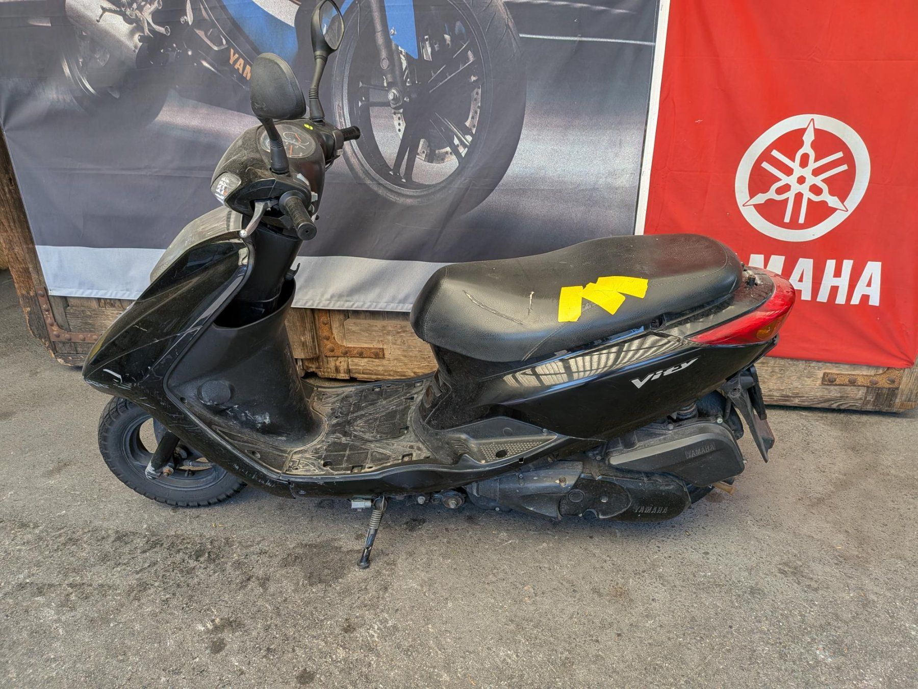 Yamaha Scooter: Yamaha XC125E Vity Roller Scooter ab 1.- Fr – Difettoso da Steinen venduto da cg55hm 2