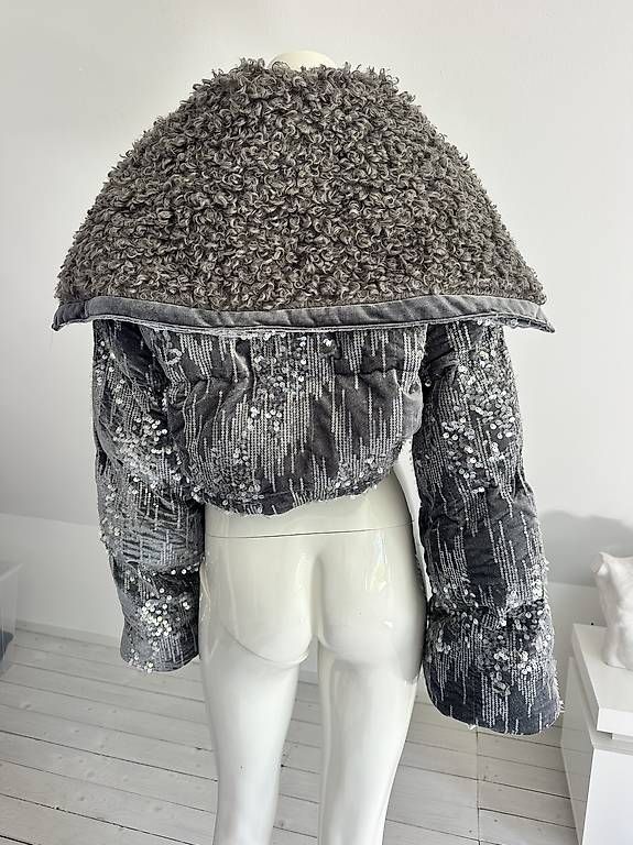 Vestes: Wunderschöne Winterjacke Gr S – Neuf (Voir description) à Lenzburg par Natric1969 1
