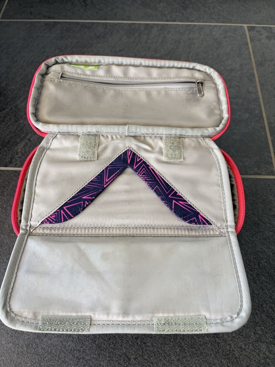 Borse & Zaini: Satch Schulrucksack, Etui und Turnbeutel – Usato da Berikon venduto da hei10 6
