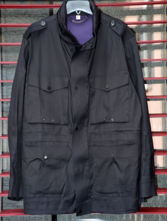 Burberry Feldjacke mit Kapuze  / veste avec capuche .48