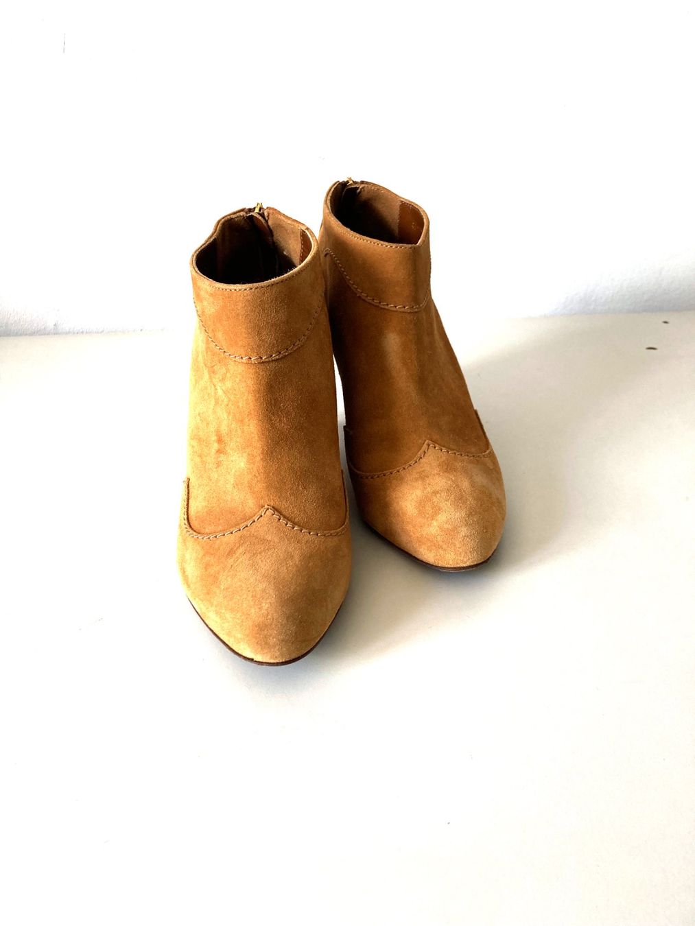 Scarpe da donna: Sergio Rossi bottines en daim – Usato da Reconvilier venduto da oliver008 1