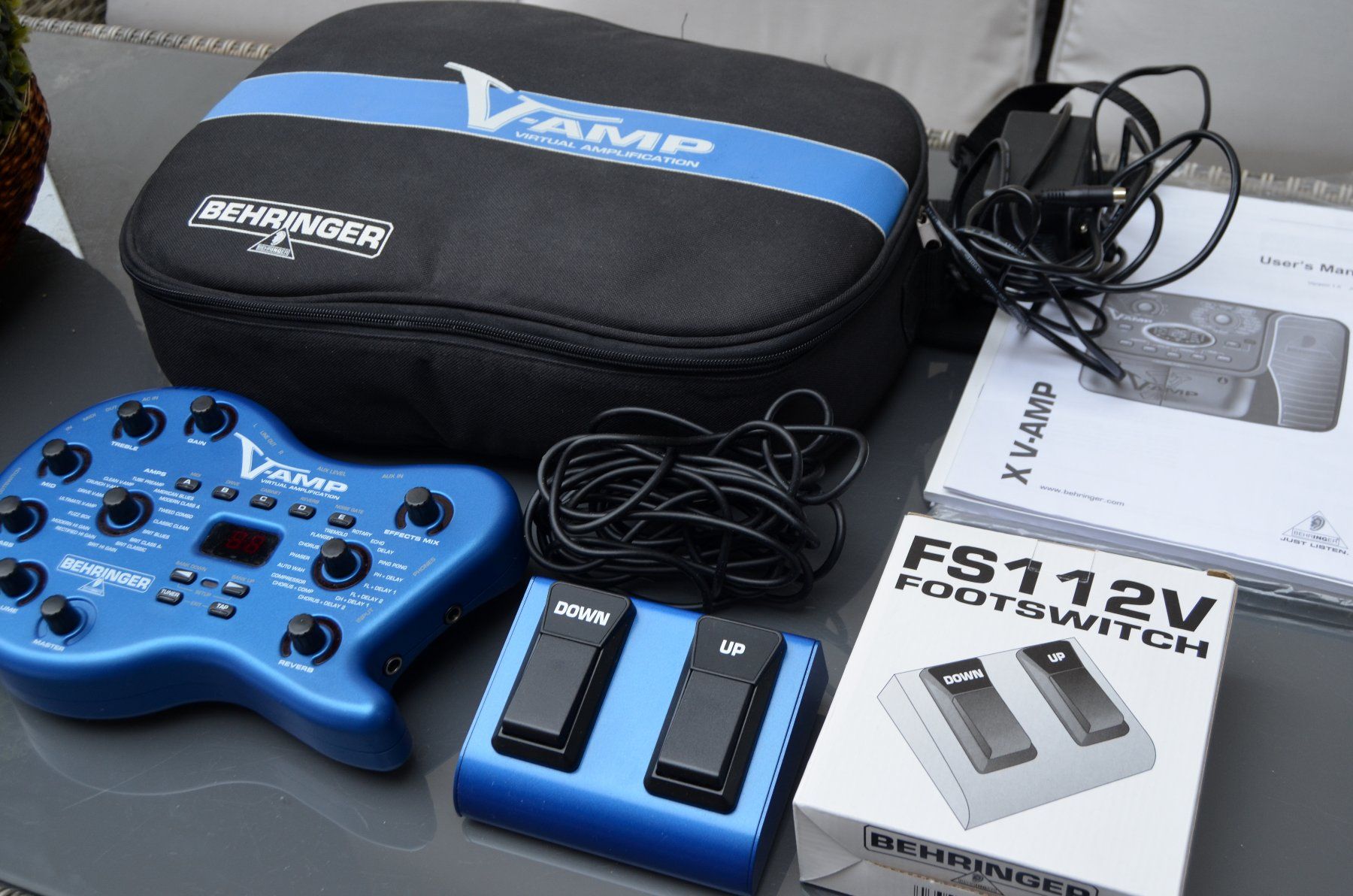 Behringer Strumenti musicali: Behringer V-AMP 2 Gitarreneffekt /effet de guitare processor – Usato da Collonges venduto da arashee 3