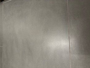 Rivestimenti per pavimenti: Keramikplatten 84Stk. – Usato da Einsiedeln venduto da hoppelholzer 1