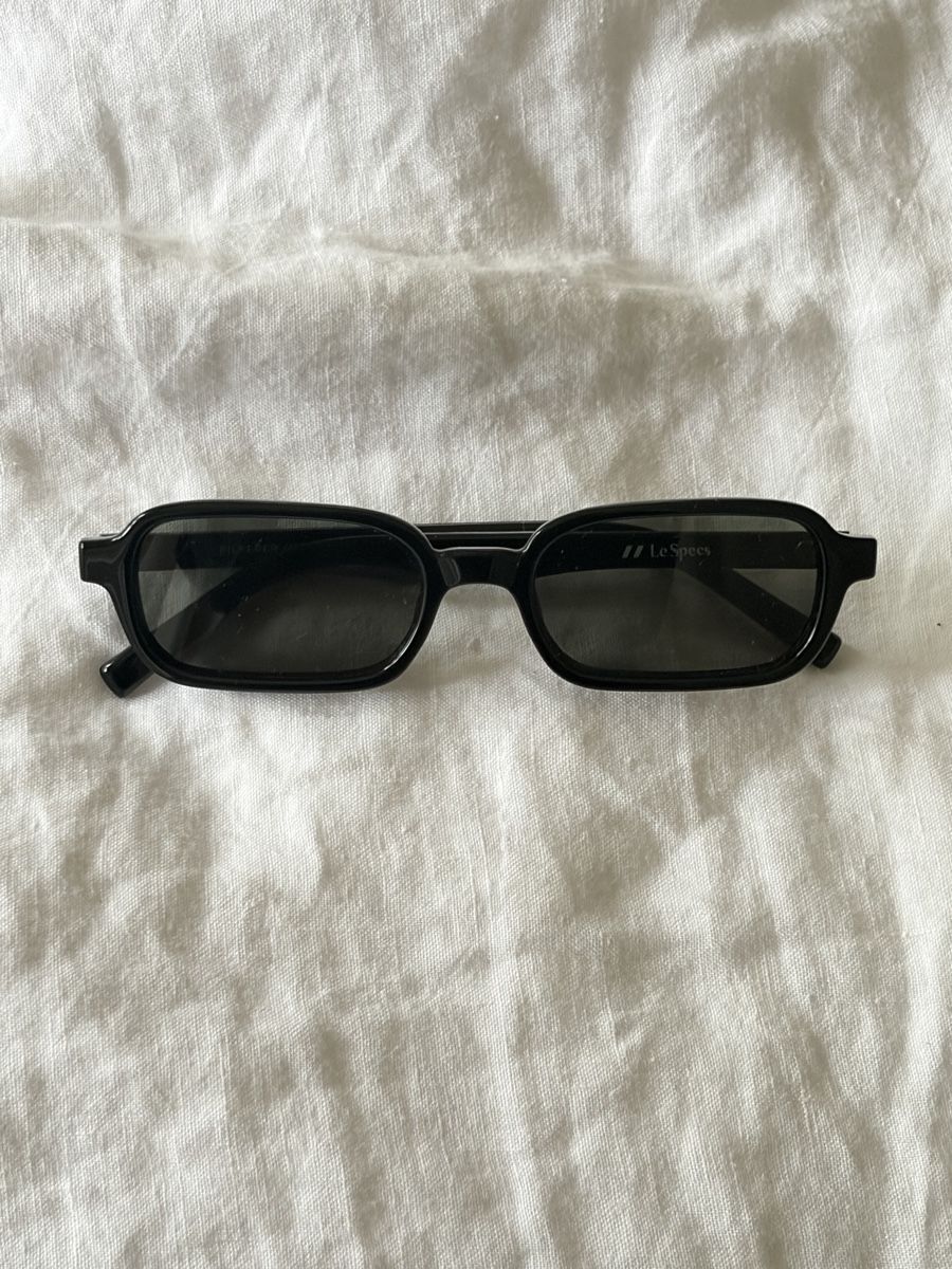 Occhiali & Lenti: Le Specs Sunglasses Black – Usato da Zürich venduto da fischersfritzli