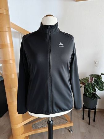 ODLO Jacke ESSENTIAL LIGHT Damen XL 44 Windproof 