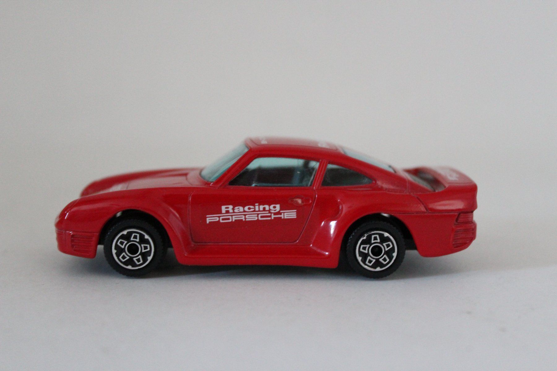 Bburago Modellini d'auto: BBURAGO - Porsche 959 – Nuovo (secondo la descrizione) da Fehraltorf venduto da haefens 1