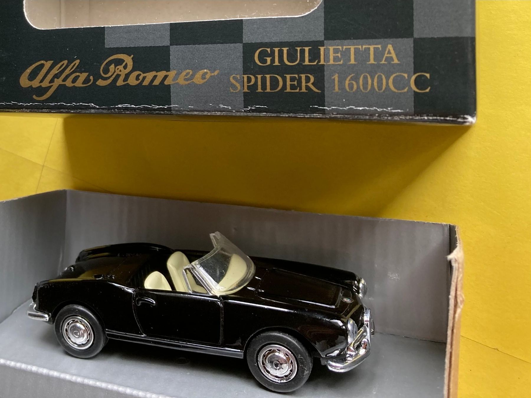 Modellini d'auto: 6 City Cruiser , 2 Cast , 1 Matchbox – Nuovo (secondo la descrizione) da Grabs venduto da paggi01 5
