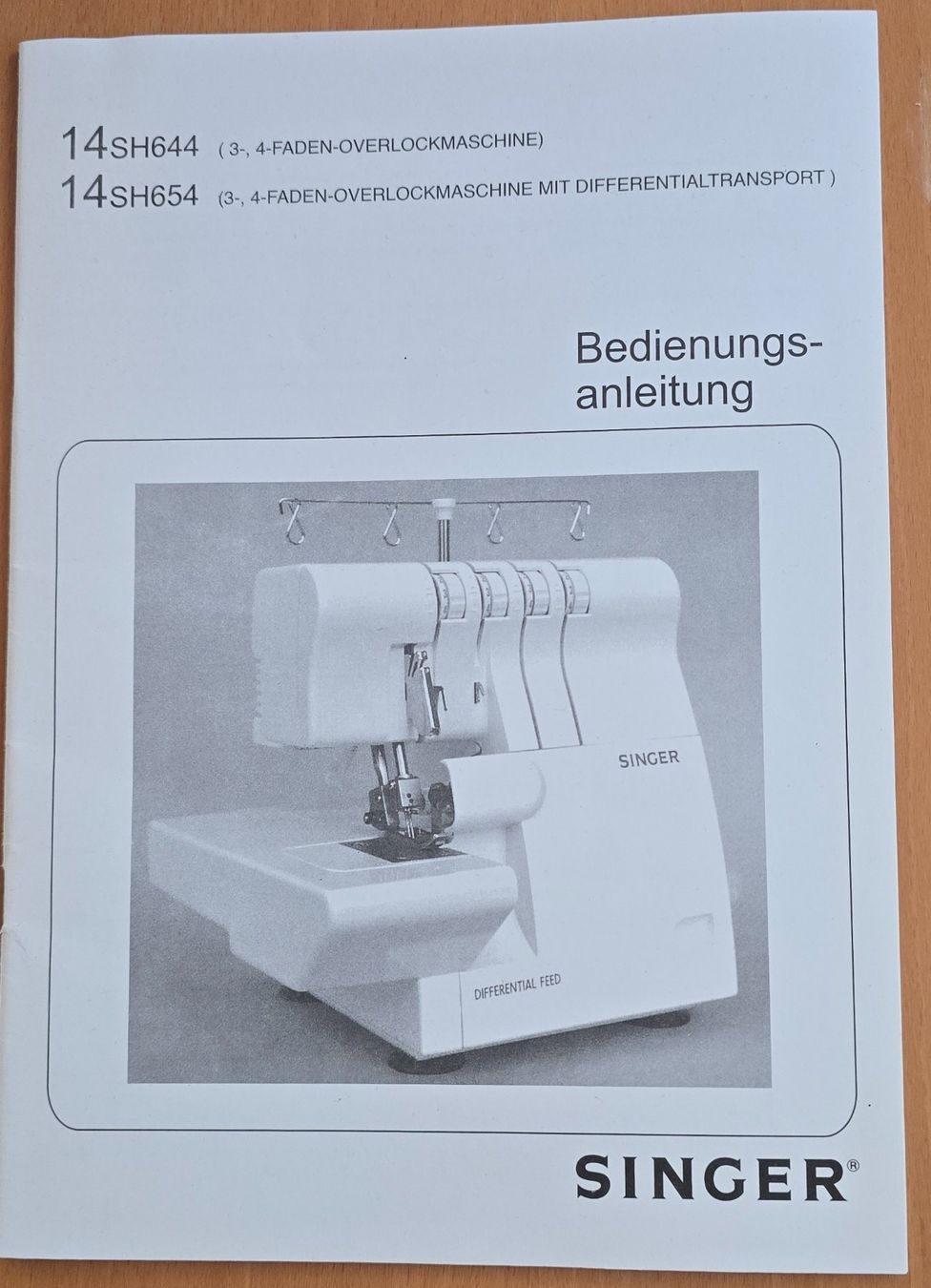 Singer Nähmaschinen: Overlockmaschine Singer mit Differentialtransport – Gebraucht aus Steg im Tösstal von Catone 1