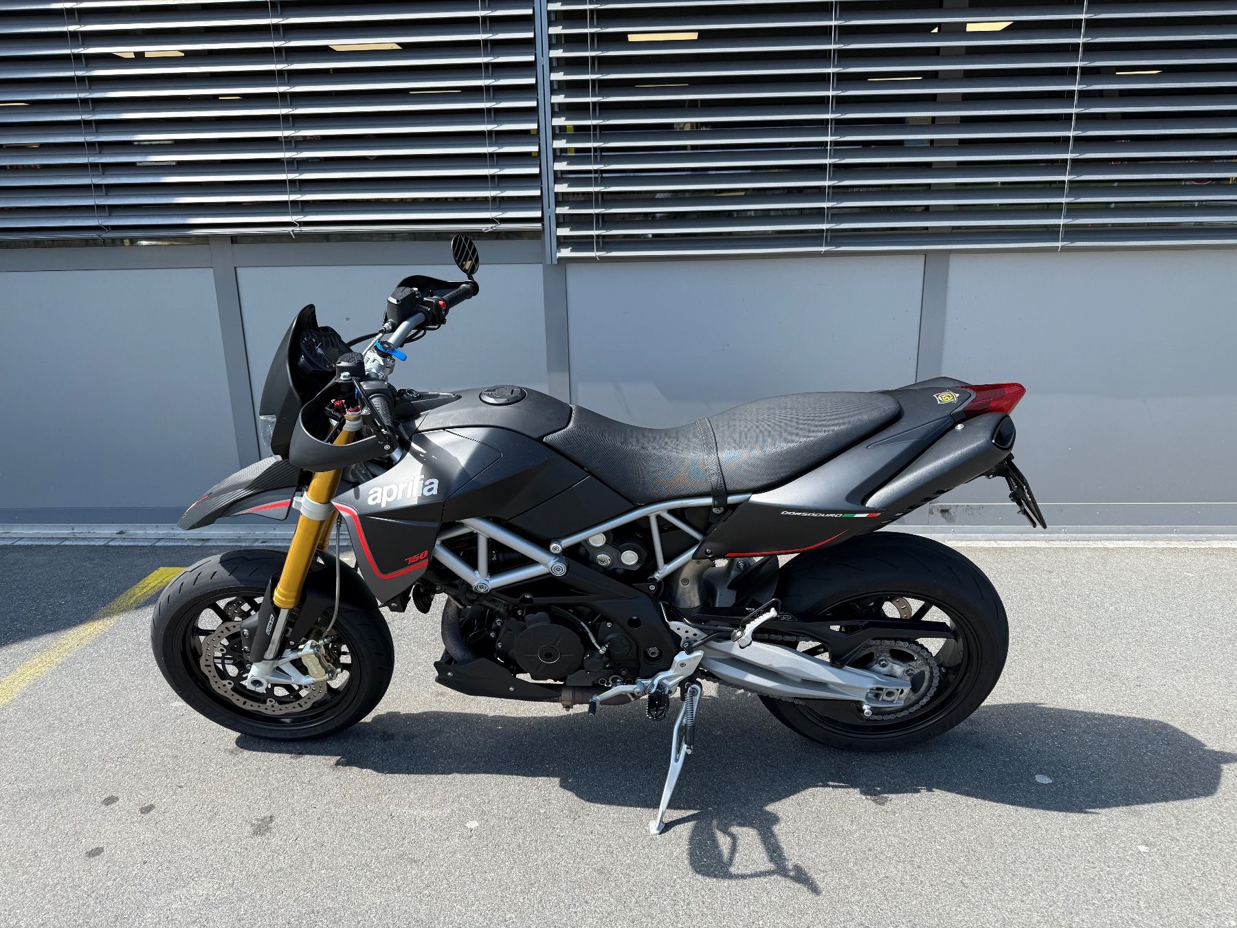 Aprilia Route: APRILIA Dorsoduro 750 – D'occasion à Berikon par ala_2nd8