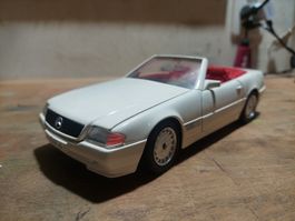 Modell Mercedes Benz 500 SL Cabriolet