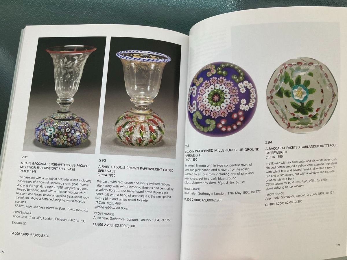 Libri: Sotheby's Glas & Briefbeschwerer Katalog 2003 – Nuovo (secondo la descrizione) da Zürich venduto da kostbares 8