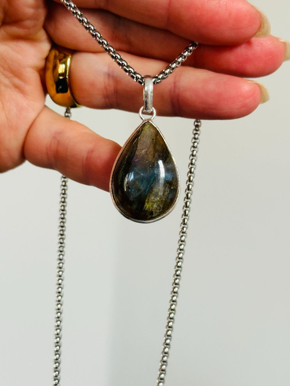 Catenine: Fashionable labradorite necklace – Nuovo e nell'imballaggio originale da Genève venduto da AGBERG 6