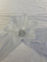 Teelichthalter aus Glas in Sternform,