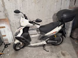 Roller SYM Jet 50 Factory weiss mit Topcase gebraucht