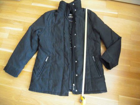 Schwarze Winterjacke Gr 36 Kingfield