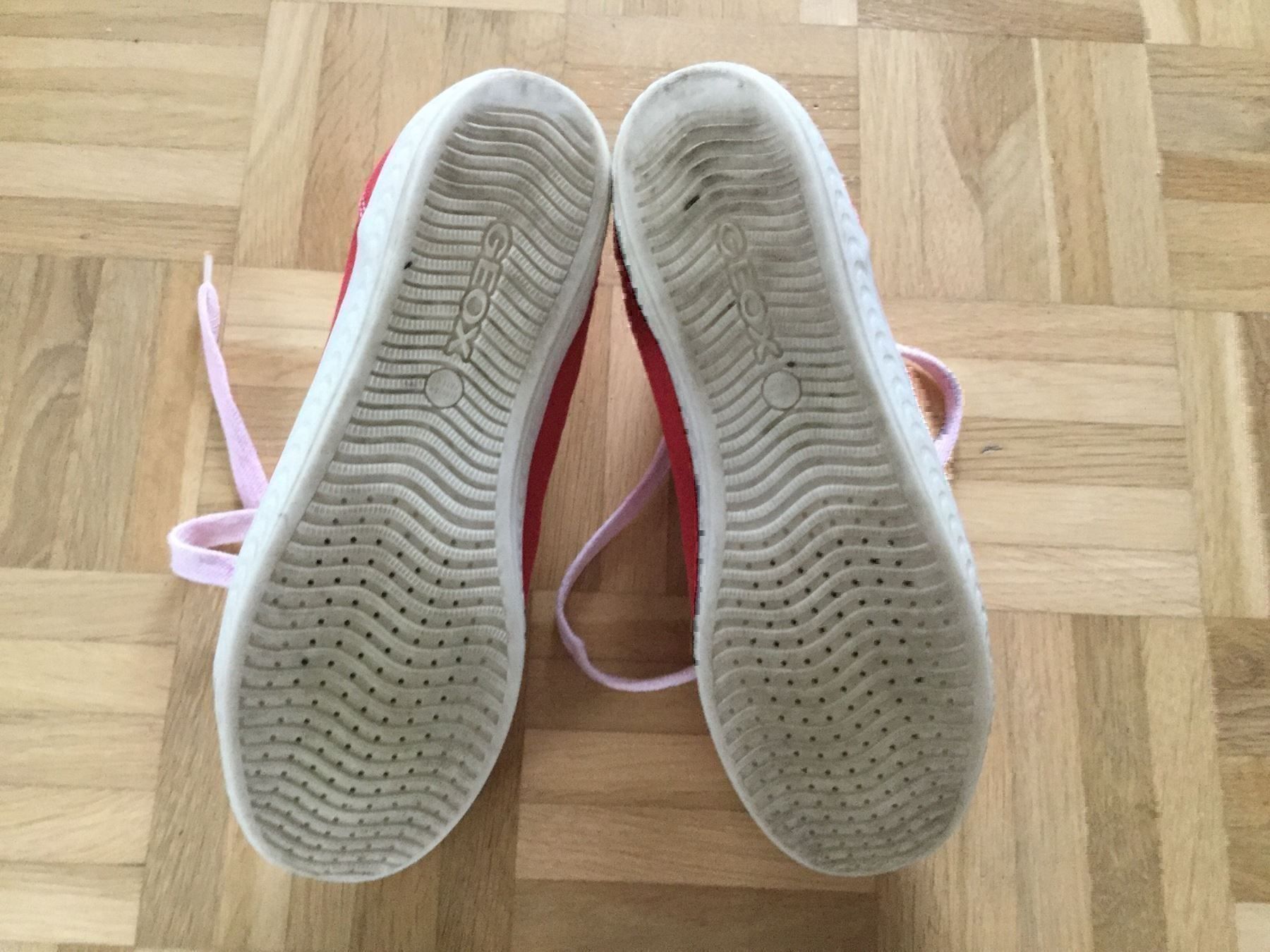 Geox Scarpe per ragazze: Lässige Schuhe rot – Usato da Horw venduto da Benny017 3