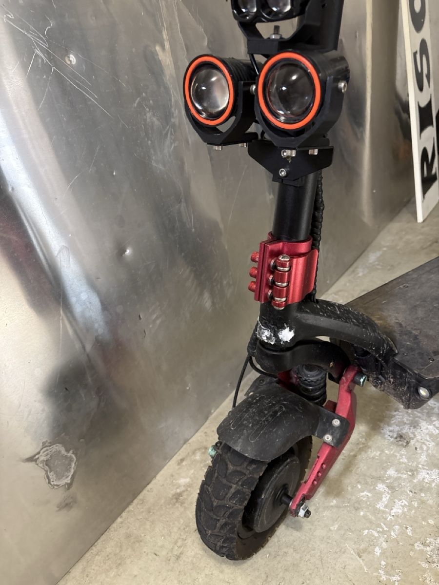 Scooters: E-Roller – Defekt aus Immensee von sabuhol 3