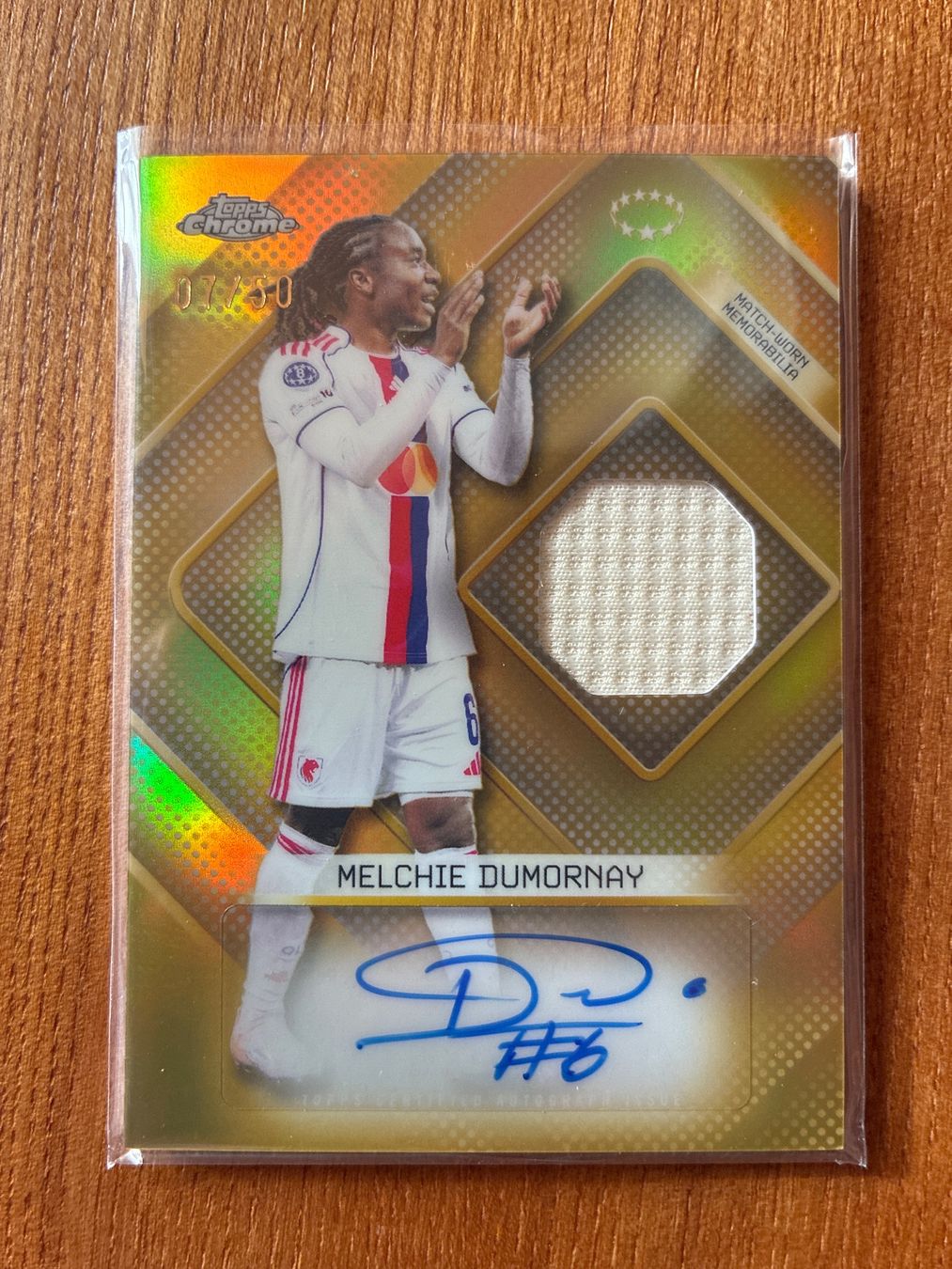 Topps Cartes à collectionner: Topps Chrome Melchie Dumornay Lyon Patch-Autogramm /50 – D'occasion à Wangenried par Garagara