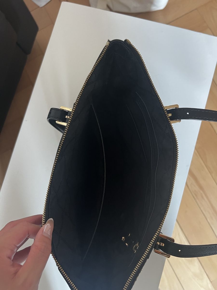Michael Kors Taschen für Damen: Michael Kors Handtasche schwarz neuwertig – Gebraucht aus Bern von leo_lnw8 3